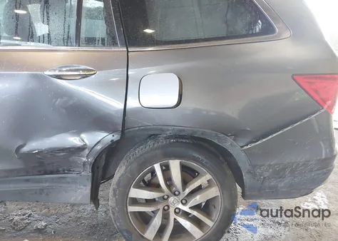 2018 Honda Pilot Elite z USA, uszkodzony, nr VIN 5FNYF6H06JB025867